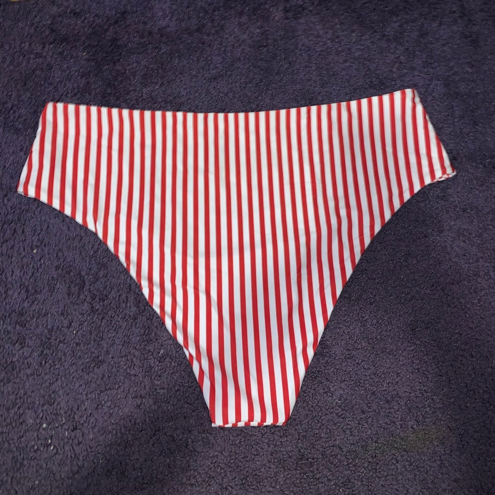 Bikini bottoms